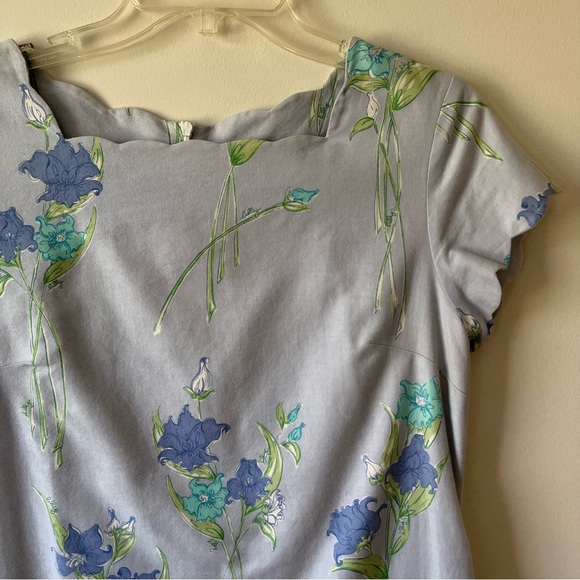 Lilly Pullitzer Scalloped Trim Dress 6 - Picture 2 of 4